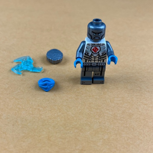 LEGO Ninjago Legacy Rebooted- Zane Minifigure- 71731 NJ647 2" - Picture 8 of 8